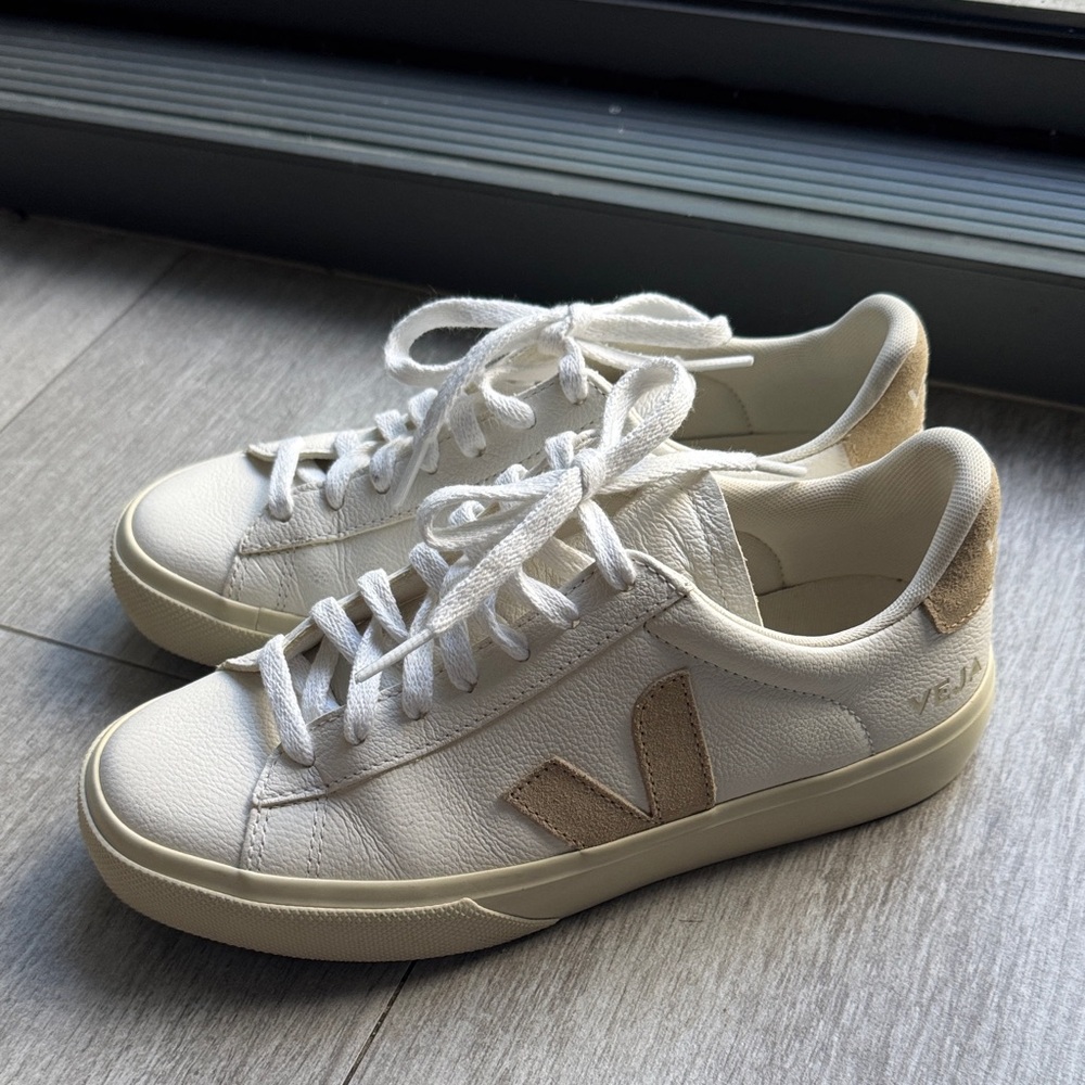 Veja CAMPO LEATHER WHITE NATURAL
 Sneakers Running Shoes US 6 EUR 37 - Picture 4 of 10